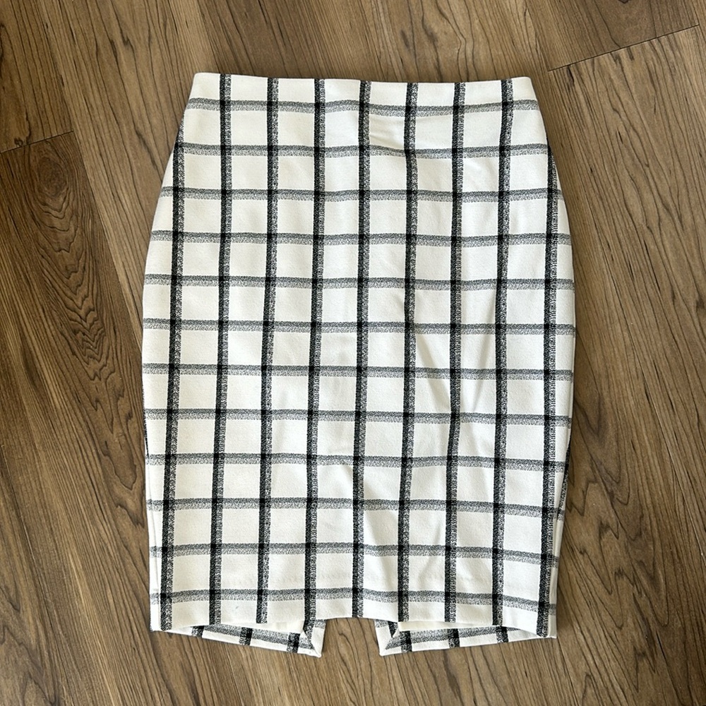Express Black & White Pencil Skirt